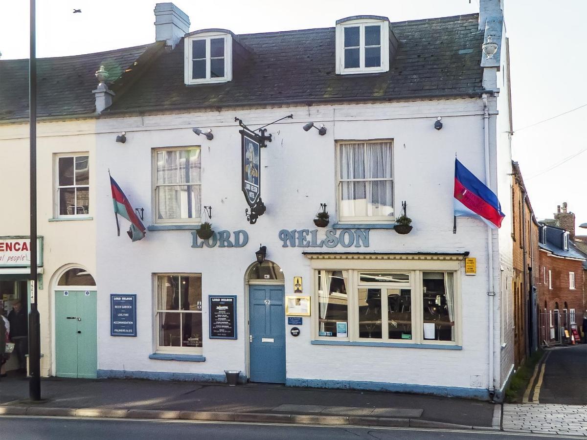 The Lord Nelson Pub And Accommodation Bridport Exteriér fotografie